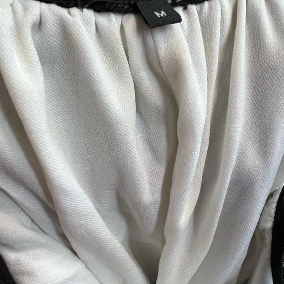 Karen Kane tank top shirt lace Chantilly ribbon bow overlay black white medium - Picture 4 of 4